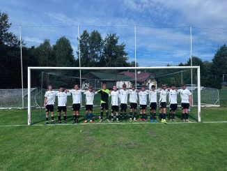 Juniorzy LKS Victoria Zalas wygrywają pierwszy mecz ligowy