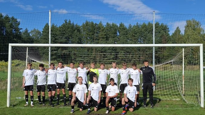 Pewna wygrana naszych juniorów!