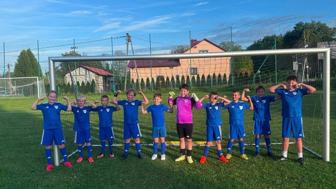 Orliki LKS Victoria Zalas awansują w turnieju